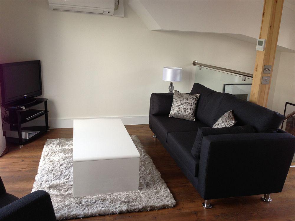 לונדון Max Serviced Apartments Commercial Road מראה חיצוני תמונה